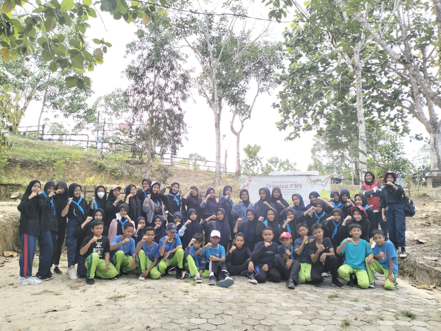 Orientasi Palang Merah Remaja (PMR) MT Orientasi Palang Merah Remaja (PMR) MT